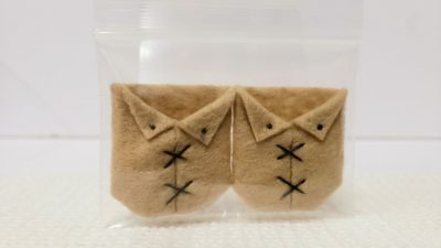 ブーツ：クリーム＋黒糸(細め)①
